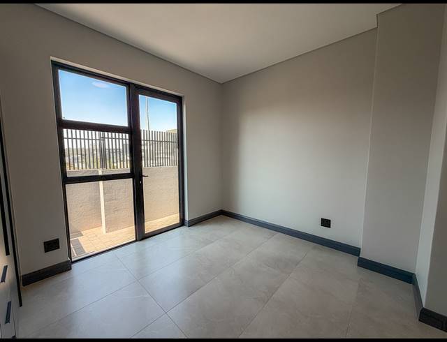 4 BEDROOM HOUSE FOR SALE IN FOUNTAINBROOK ESTATE